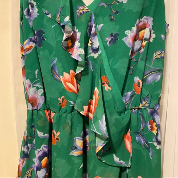 floral midi wrap dress - Picture 6 of 7